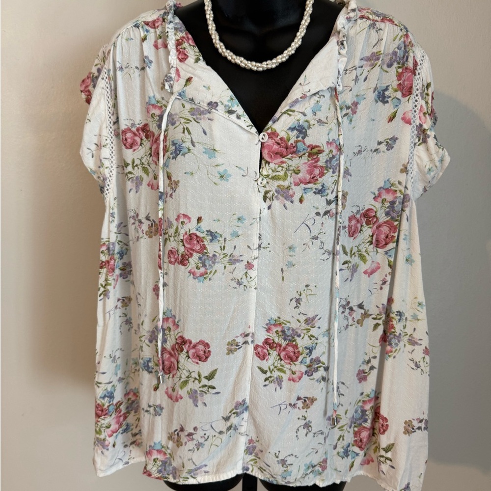 Buffalo David Bitton Cream Short Sleeve Tie Front Blouse